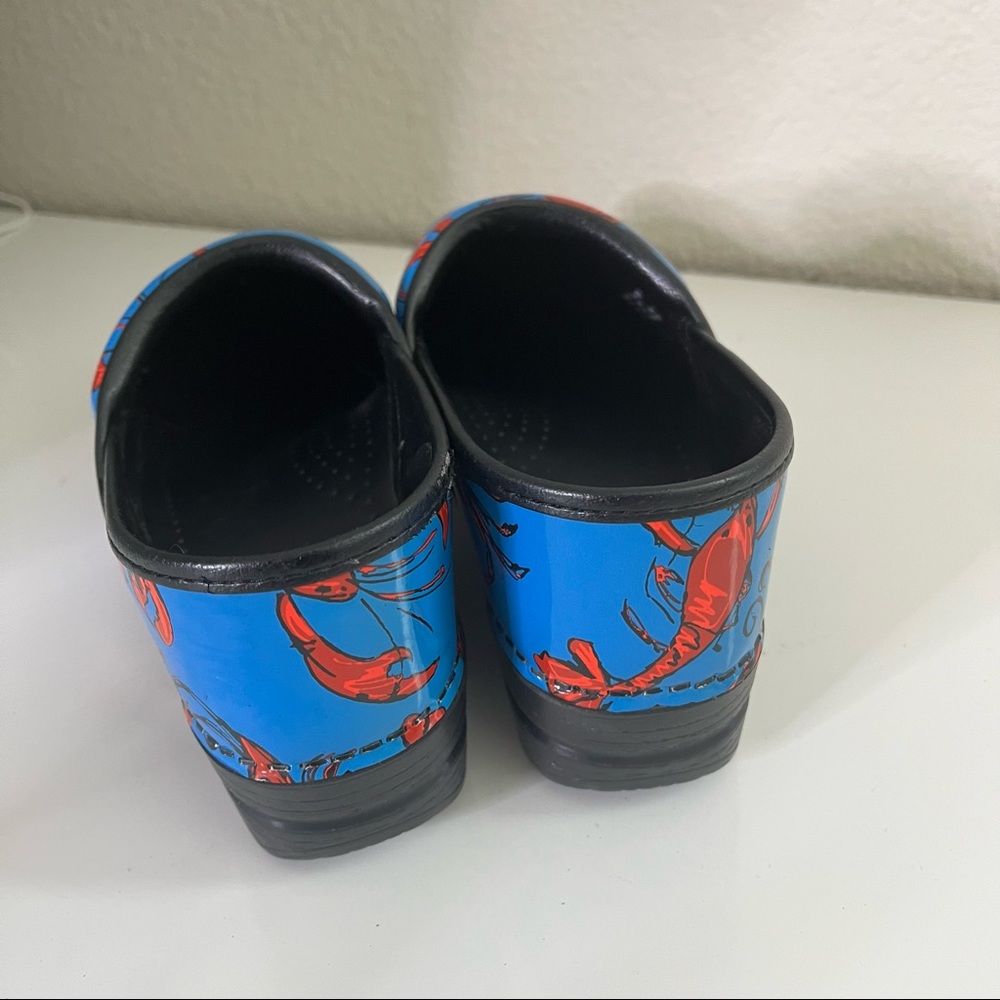 Dansko Blue Clog with Red Lobster Print - Picture 4 of 12